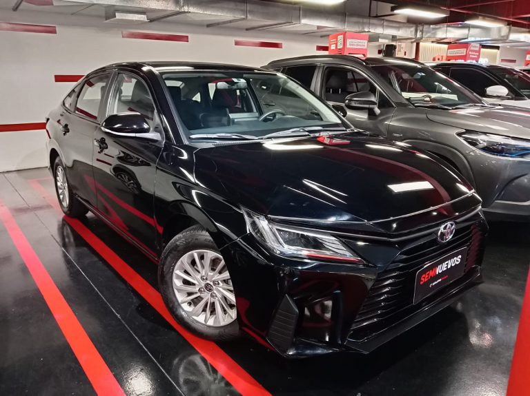 TOYOTA YARIS GLI 1.3 CVT