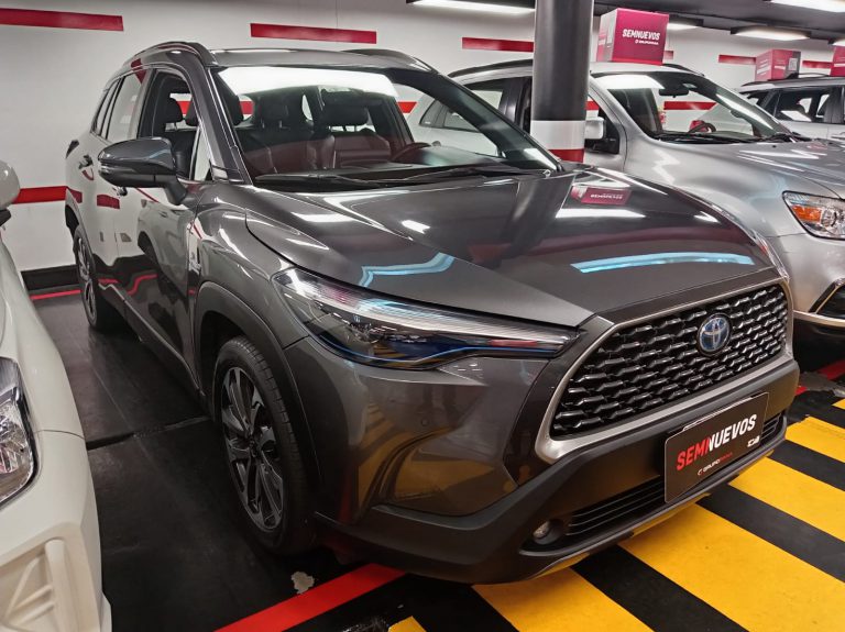 TOYOTA COROLLA CROSS HYBRID 1.8 PREMIUM CVT