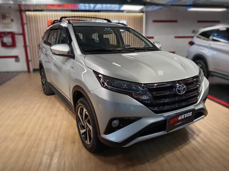 TOYOTA RUSH 1.5 FULL D-LUX AT